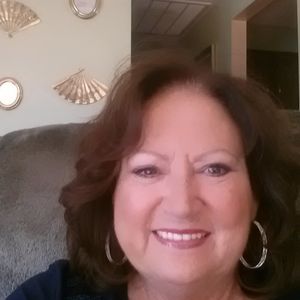 Meet your Posher, Phyllis